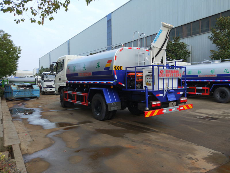 七臺河灑水車價格 七臺河灑水車價格