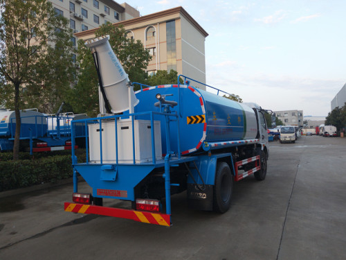8噸灑水車(chē) 8噸灑水車(chē)