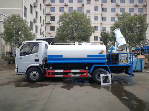 程力灑水車生產(chǎn)廠家 程力灑水車生產(chǎn)廠家