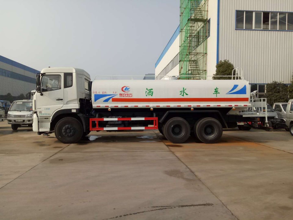 20������ˮ܇(ch��)�����X(qi��n)���������u(m��i)20����ˮ܇(ch��)�ďS(ch��ng)��