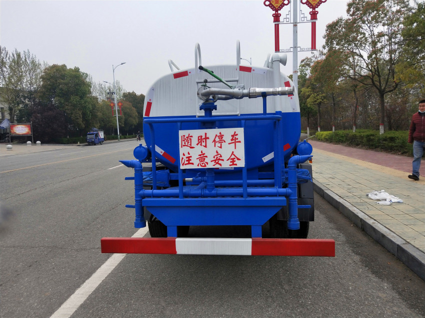 灑水車(chē)熱銷車(chē)型3方5方8方灑水車(chē)價(jià)格表 灑水車(chē)熱銷車(chē)型3方5方8方灑水車(chē)價(jià)格表