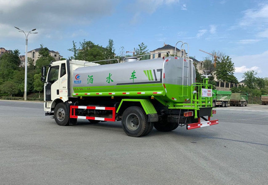 一汽解放12噸國六灑水車圖片后面圖